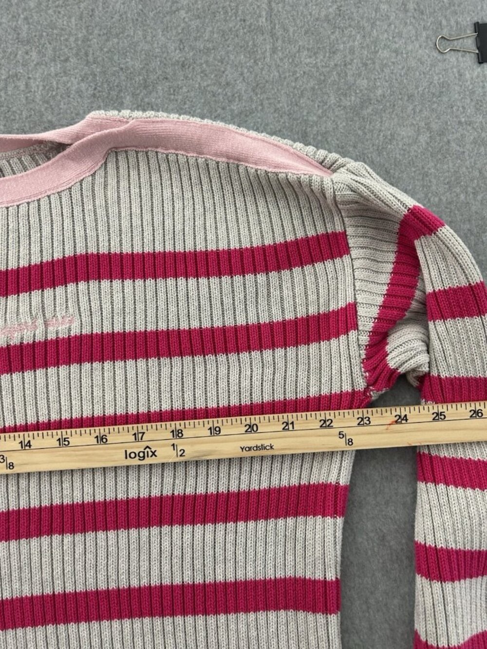 Vineyard Vines Sweater Size M Striped Boatneck Gray Pink Preppy - Picture 3 of 8